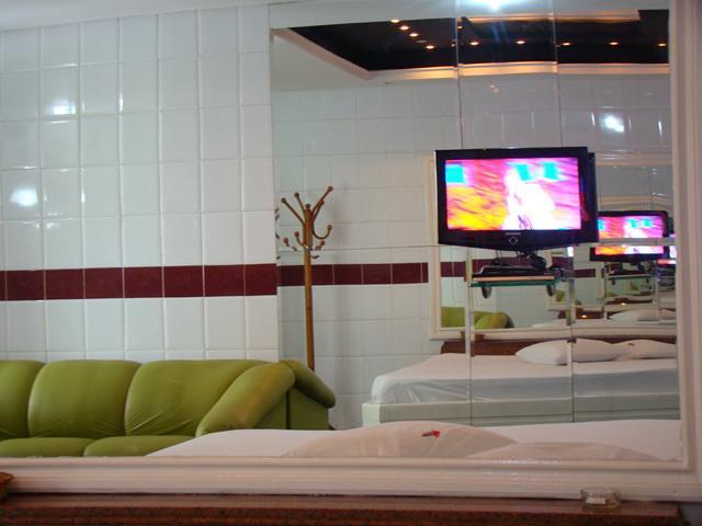Tititi Motel (Adults Only) Ολίντα Δωμάτιο φωτογραφία